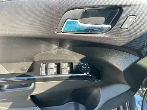 Used 2019 Chevrolet Sonic LT FWD image 13