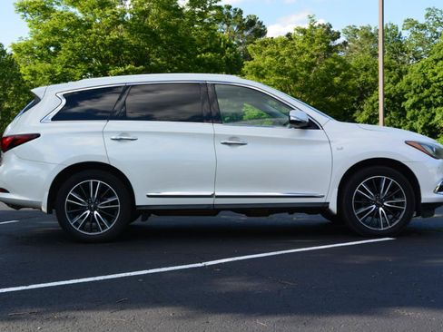 Used 2019 INFINITI QX60 Luxe w/ Sensory Package AWD/4WD image 4