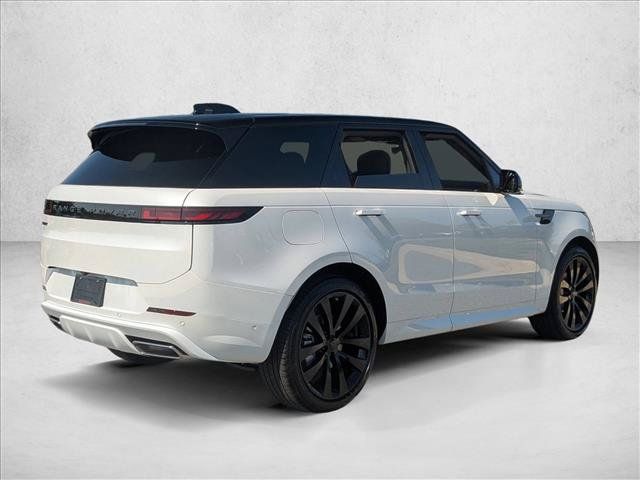 New 2026 Land Rover Range Rover Sport Dynamic SE AWD/4WD image 2