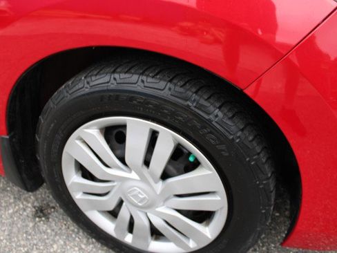 Used 2016 Honda Fit LX image 23