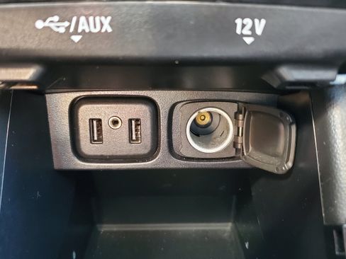 Used 2020 Buick Encore Preferred FWD image 22