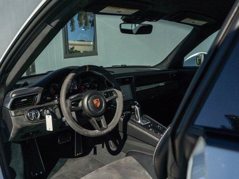Used 2019 Porsche 911 GT3 RS w/ Weissach Package image 10