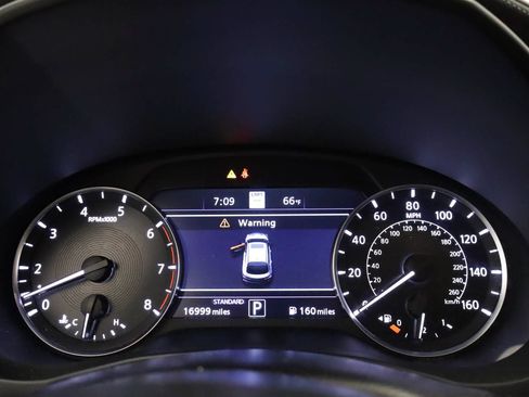 Used 2023 INFINITI QX55 Sensory w/ Lighting Package AWD/4WD image 4