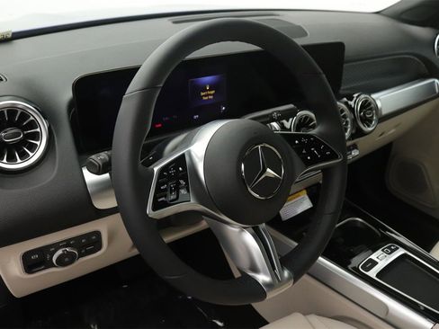 New 2026 Mercedes-Benz GLB 250 image 5