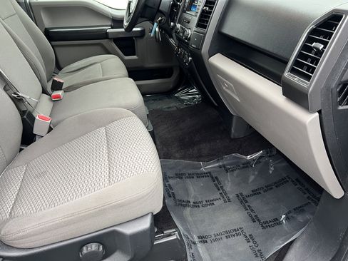 Used 2017 Ford F150 XLT w/ XTR Package image 20