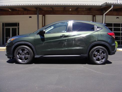Used 2018 Honda HR-V EX image 29