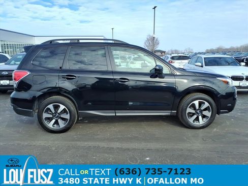 Used 2018 Subaru Forester 2.5i Premium w/ All-Weather Package image 28
