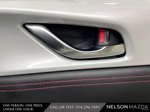 Used 2018 MAZDA MX-5 Miata RF Grand Touring image 34