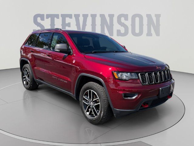 Used 2017 Jeep Grand Cherokee Trailhawk AWD/4WD image 7