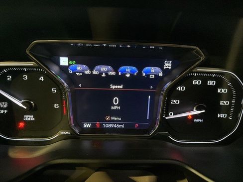 Used 2021 GMC Yukon Denali w/ Denali Premium Package image 15