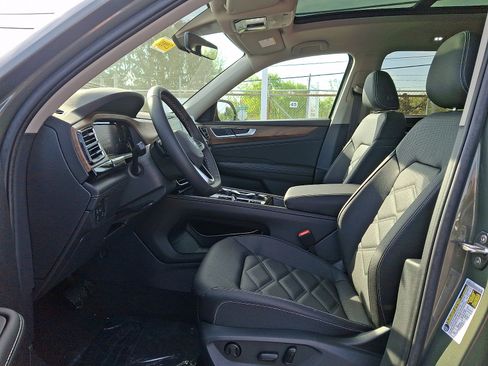 New 2026 Volkswagen Atlas SE AWD/4WD image 10