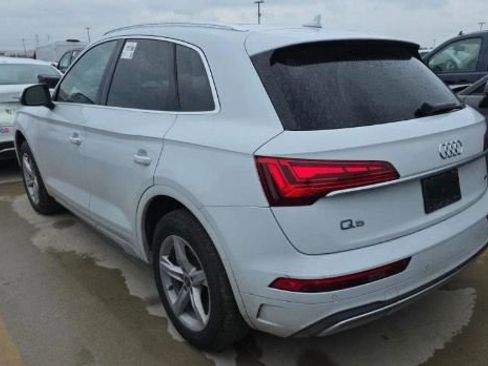 Used 2021 Audi Q5 2.0T Premium w/ Convenience Package AWD/4WD image 8