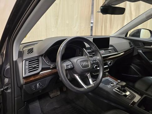 Used 2018 Audi Q5 2.0T Premium Plus w/ Premium Plus Package image 16
