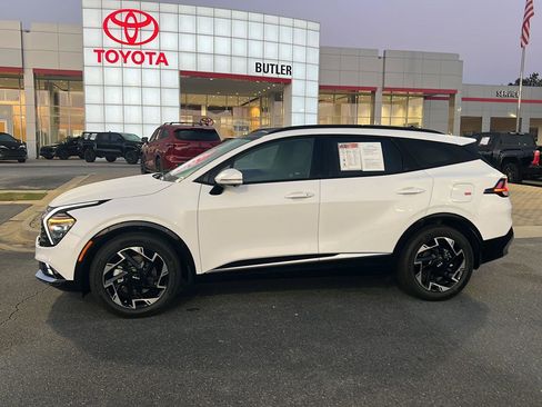 Used 2023 Kia Sportage SX FWD image 3