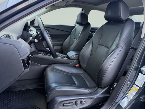 Used 2023 Honda Accord EX-L image 10