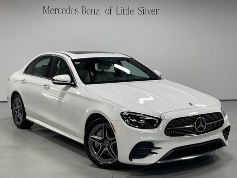 Used 2023 Mercedes-Benz E 350 4MATIC Sedan image 8