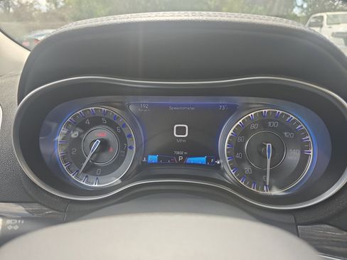 Used 2017 Chrysler 300 Limited w/ Driver Convenience Group image 18