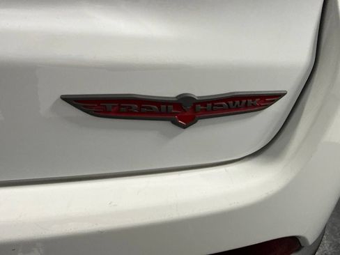 Used 2026 Jeep Compass Trailhawk AWD/4WD image 49