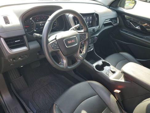 Used 2024 GMC Terrain AT4 AWD/4WD image 6