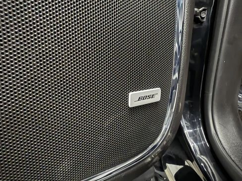 Used 2018 GMC Yukon SLT image 11