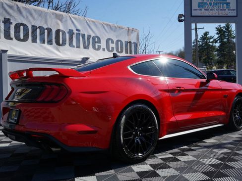 Used 2021 Ford Mustang GT Premium w/ GT Performance Package RWD image 6