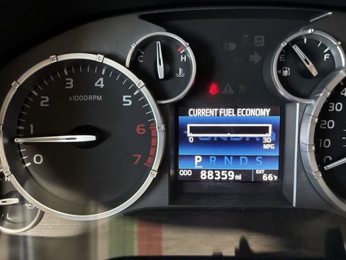 Used 2016 Toyota Tundra SR5 RWD image 15