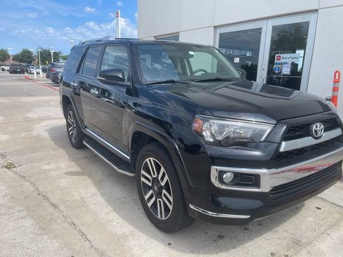 Used 2016 Toyota 4Runner Limited AWD/4WD image 3