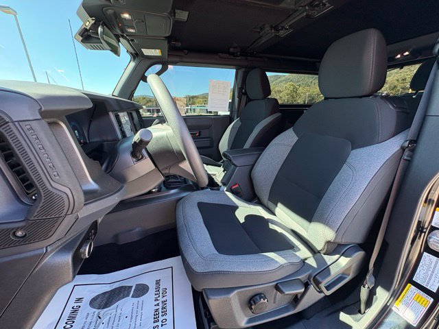 Used 2026 Ford Bronco 2-Door AWD/4WD image 27