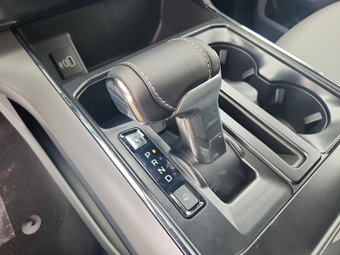 New 2025 Ford F150 Lightning Flash image 10