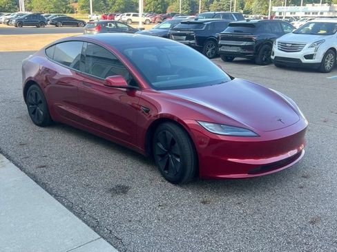 Used 2025 Tesla Model 3 Long Range AWD/4WD image 2