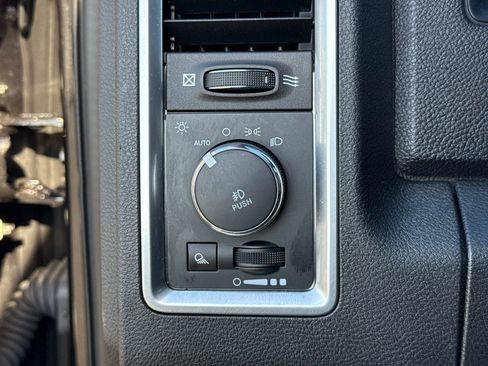 Used 2018 RAM 3500 Laramie Longhorn AWD/4WD image 32