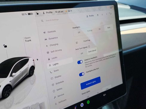 Used 2024 Tesla Model Y Long Range AWD/4WD image 29