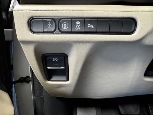 Certified 2023 Acura MDX FWD w/ Technology Package image 35