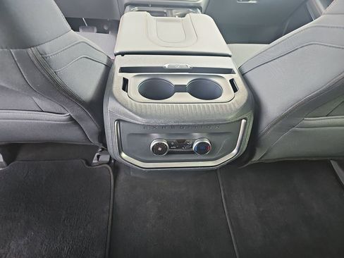 Used 2025 Ford Expedition Max Active image 14