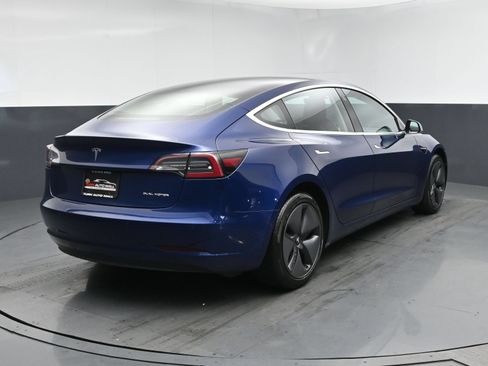 Used 2018 Tesla Model 3 Long Range AWD/4WD image 21