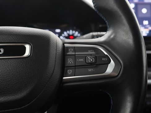 Used 2022 Jeep Compass Latitude w/ Convenience Group AWD/4WD image 25
