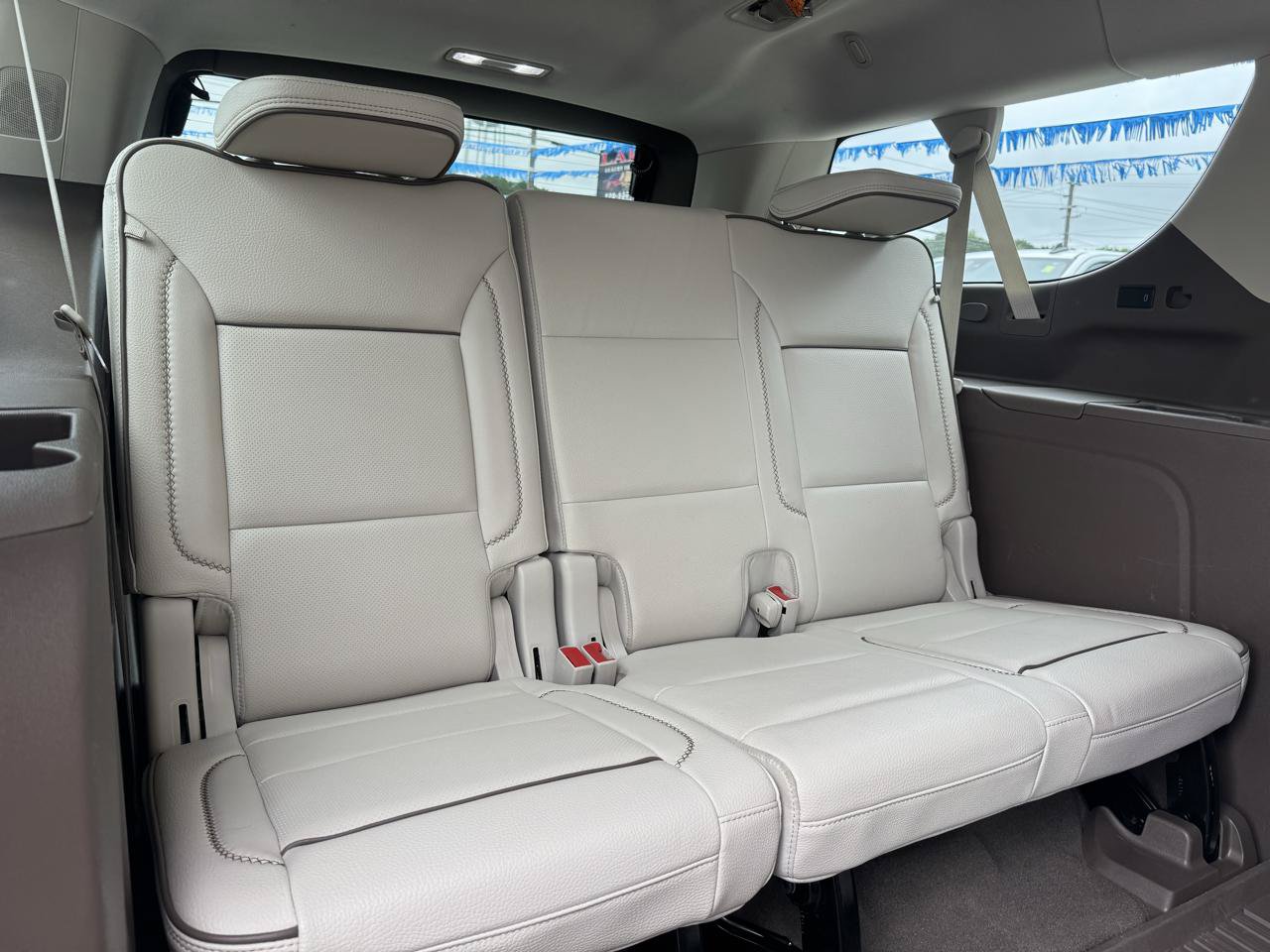 Used 2021 GMC Yukon XL Denali w/ Advanced Technology Package AWD/4WD image 20