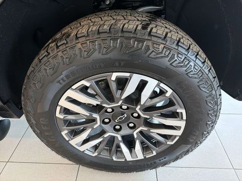 New 2026 Chevrolet Tahoe Z71 w/ Comfort Package image 14