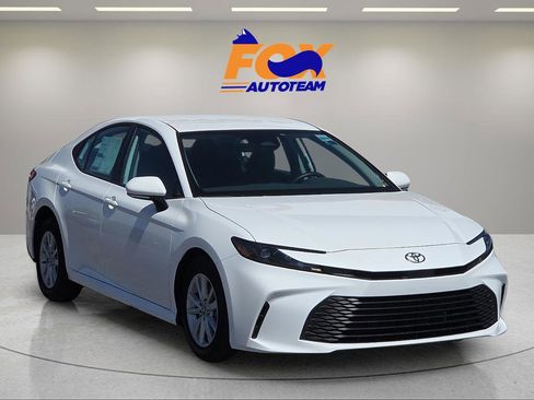 New 2026 Toyota Camry LE image 6