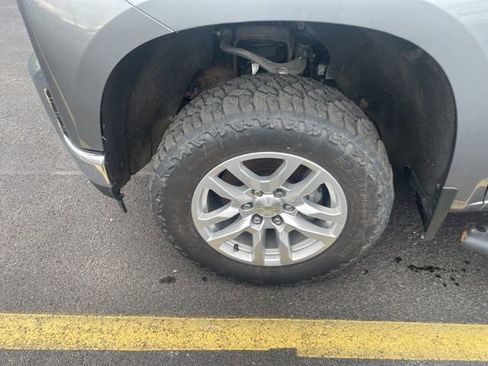 Used 2020 Chevrolet Silverado 1500 LT w/ All-Star Edition image 24