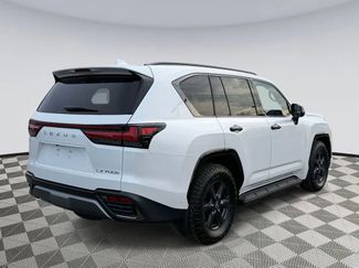 Used 2025 Lexus LX 700h Overtrail video 2