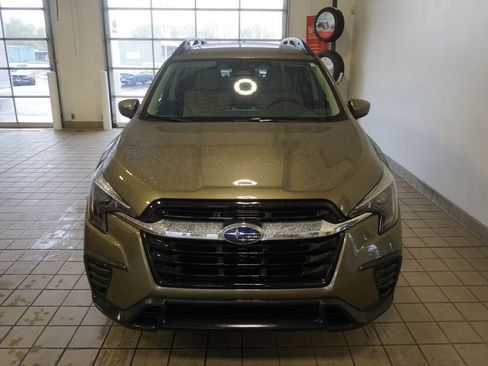 Used 2024 Subaru Ascent Premium w/ Convenience Package AWD/4WD image 12