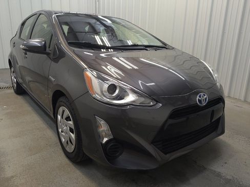 Used 2015 Toyota Prius C Two FWD image 13