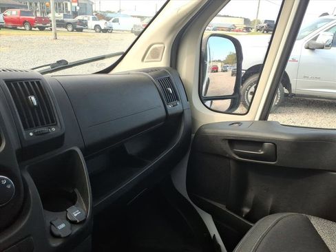 Used 2018 RAM ProMaster 2500 FWD image 18