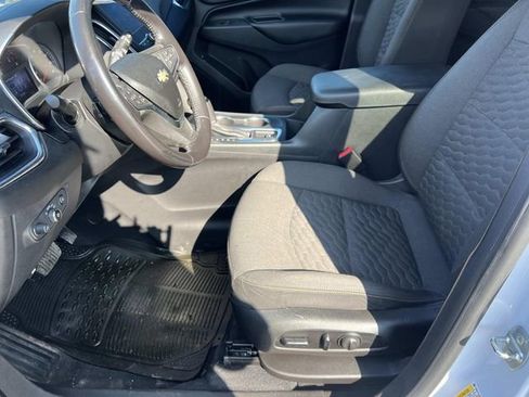 Used 2021 Chevrolet Equinox LT image 19