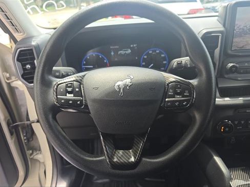 Used 2024 Ford Bronco Sport Big Bend AWD/4WD image 3