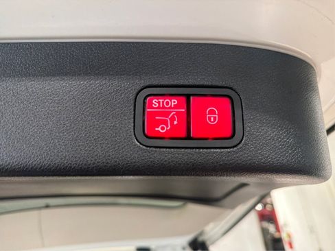 Used 2018 Mercedes-Benz GLS 450 4MATIC image 14