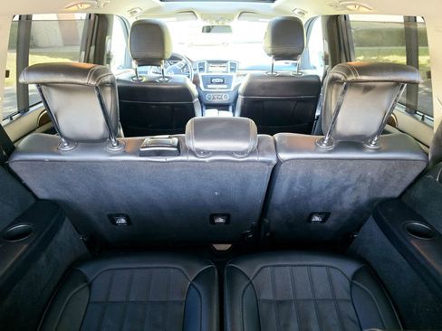 Used 2015 Mercedes-Benz GL 450 4MATIC w/ Lighting Package image 52