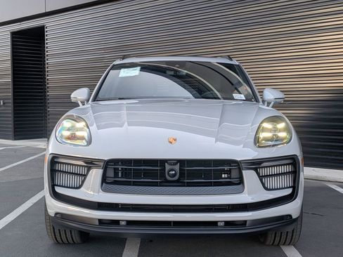 New 2026 Porsche Macan S image 6