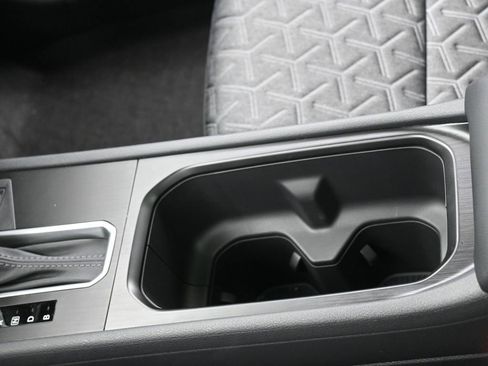 New 2026 Nissan Kicks SV w/ SV Premium Package image 19